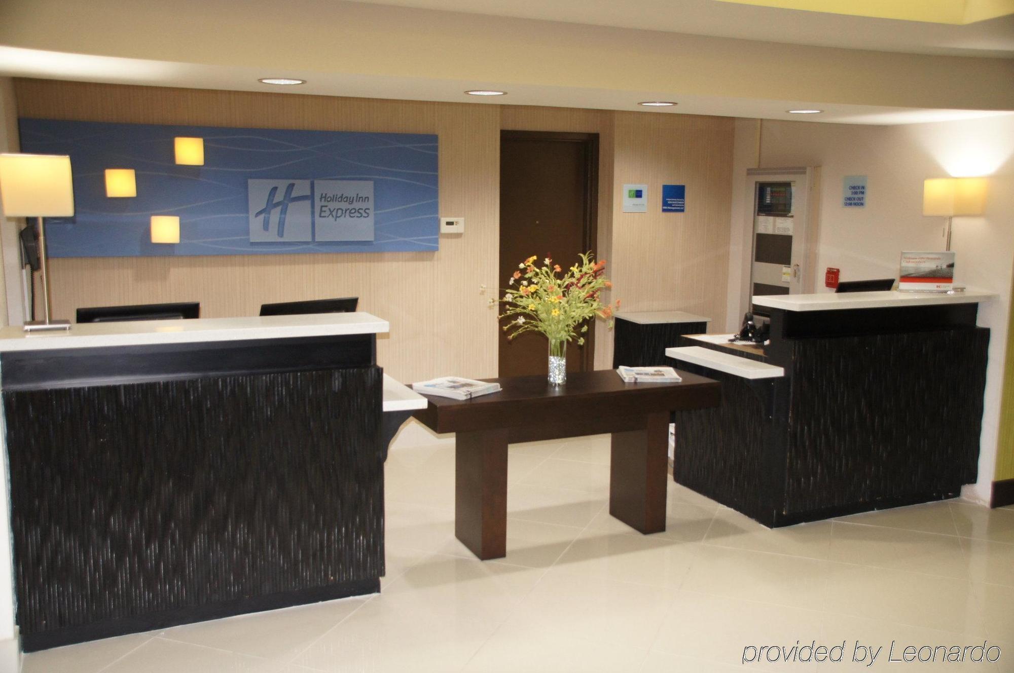 Elimwood Hotel, A Ramada By Wyndham Maryland Heights Esterno foto