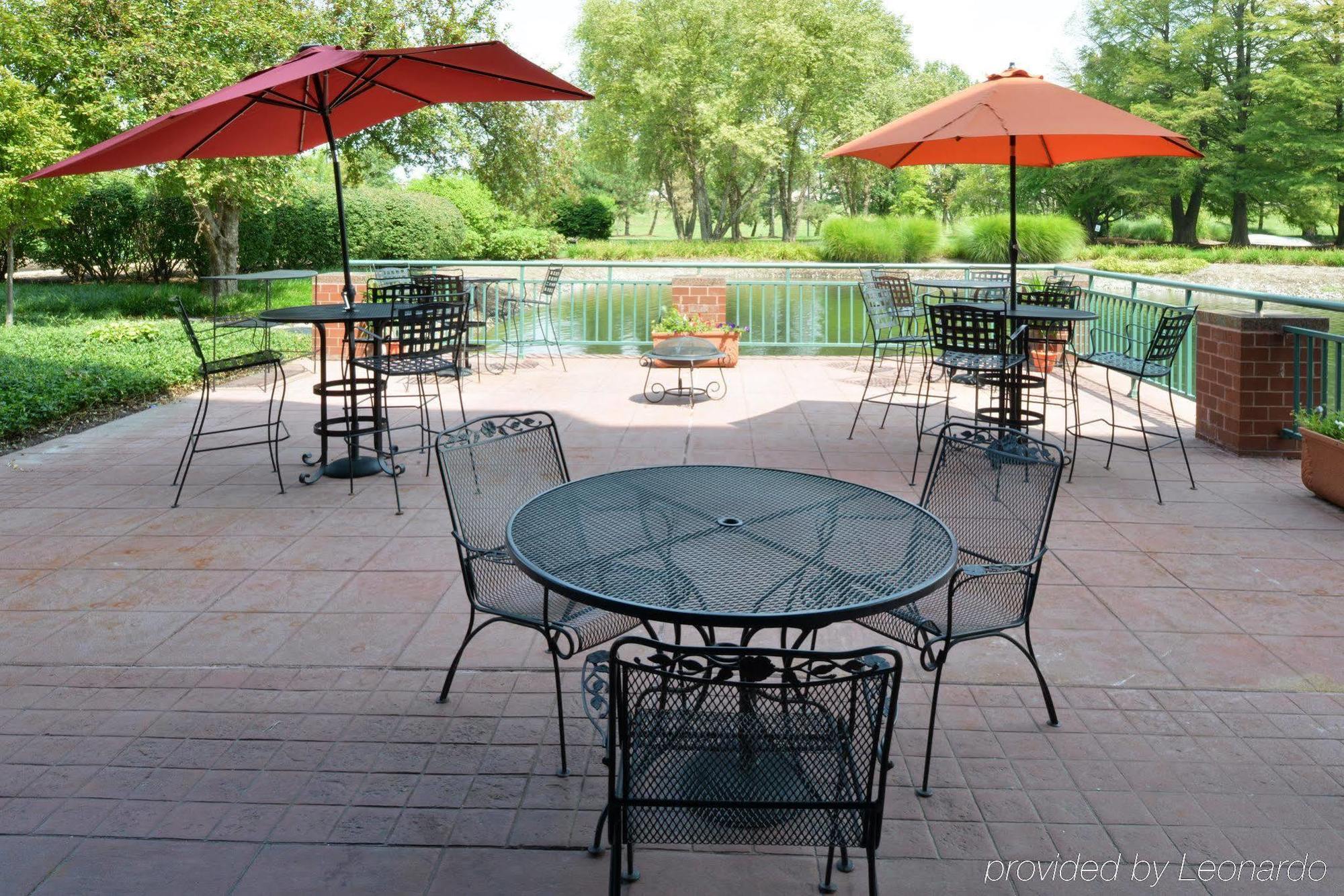 Elimwood Hotel, A Ramada By Wyndham Maryland Heights Esterno foto