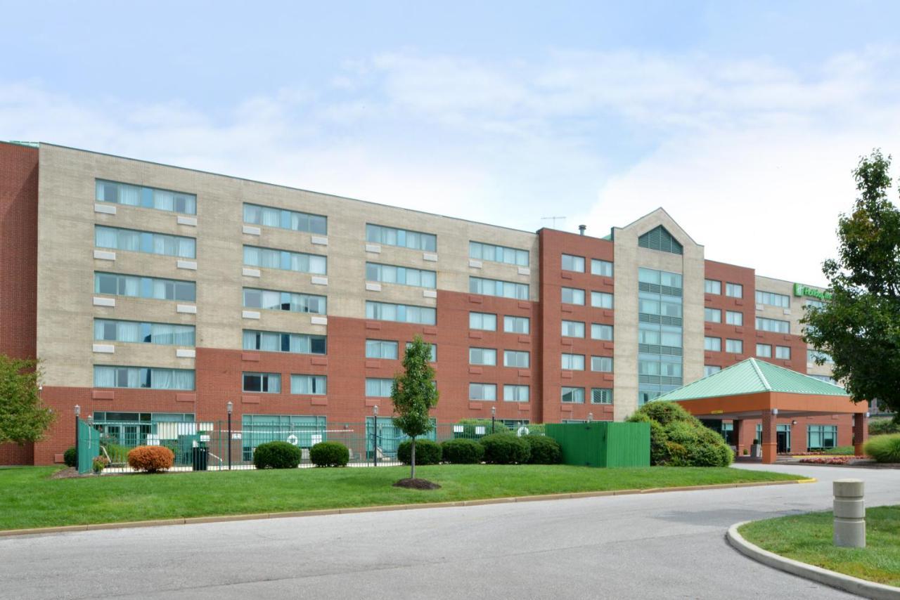 Elimwood Hotel, A Ramada By Wyndham Maryland Heights Esterno foto